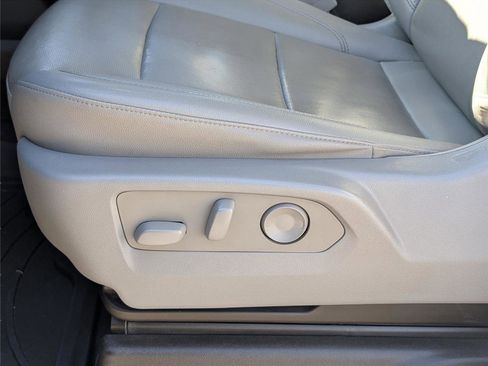 Used 2023 GMC Sierra 1500 SLT w/ SLT Premium Package image 12