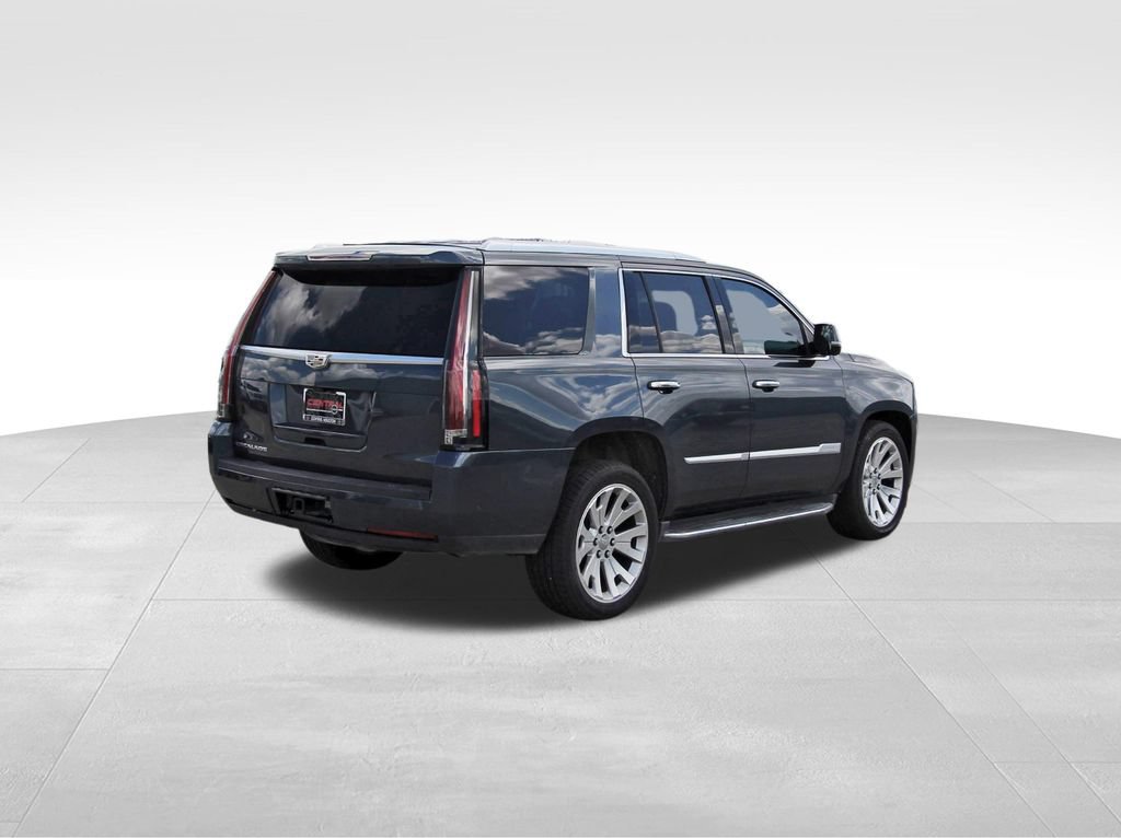Used 2019 Cadillac Escalade Luxury RWD image 4