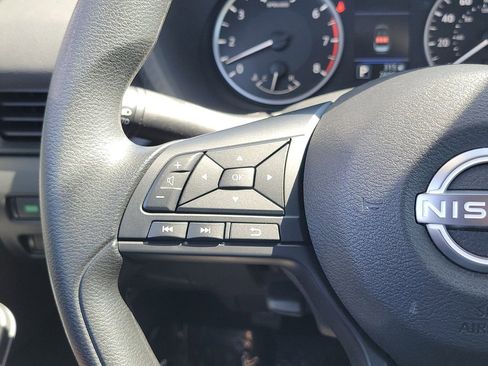 Certified 2025 Nissan Sentra S FWD image 5