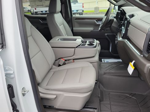 New 2026 Chevrolet Silverado 1500 LT w/ Texas Edition Plus image 10