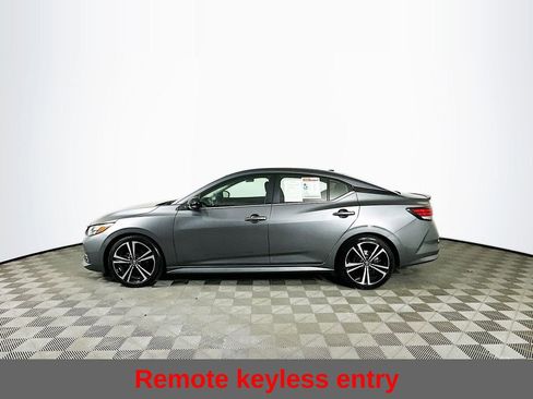 Used 2022 Nissan Sentra SR w/ Trunk Package image 7