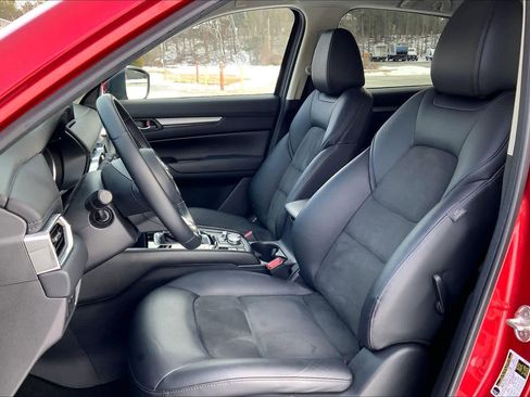 Used 2021 MAZDA CX-5 Touring image 8