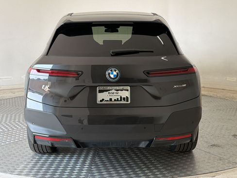 Used 2024 BMW iX xDrive50 AWD/4WD image 10