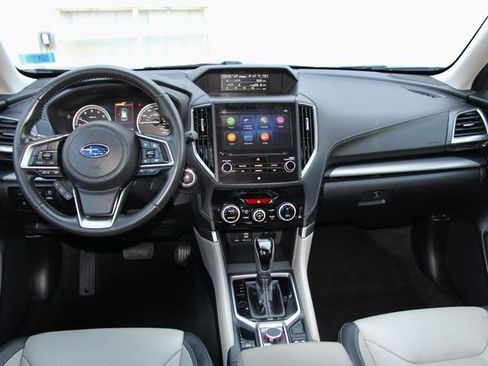 Used 2020 Subaru Forester Limited image 28