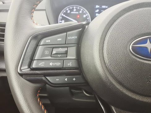 Certified 2025 Subaru Crosstrek 2.5i Limited w/ Crosstrek Mirror Package AWD/4WD image 17