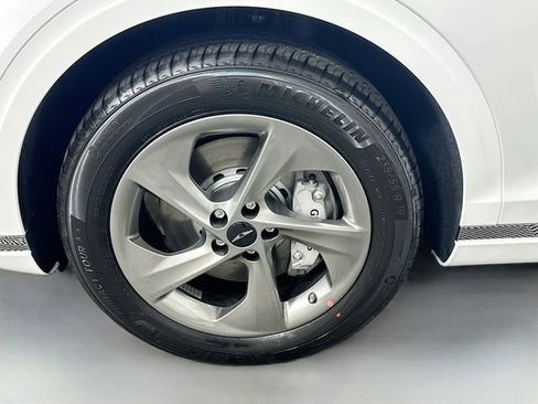 New 2026 Genesis GV70 2.5T Advanced AWD/4WD image 23
