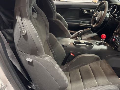 Used 2017 Ford Mustang Shelby GT350 w/ Electronics Package image 9