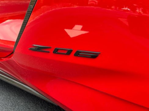 Used 2024 Chevrolet Corvette Z06 w/ Z07 Performance Package RWD image 33