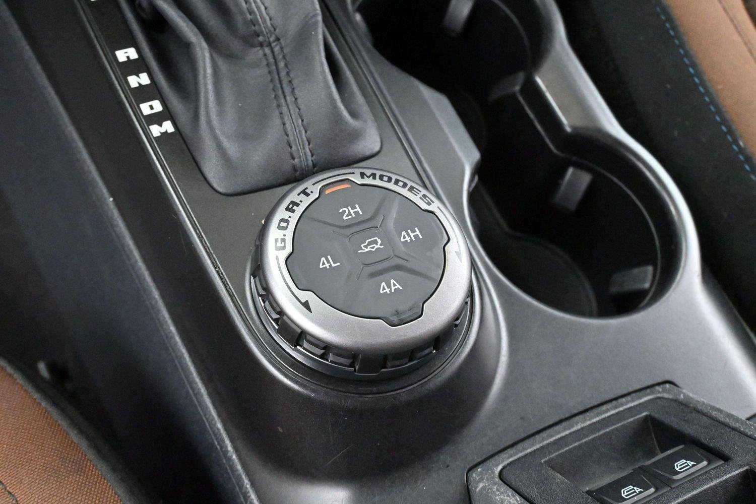 Used 2022 Ford Bronco Outer Banks AWD/4WD image 19