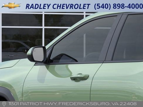 New 2026 Chevrolet Equinox LT image 12