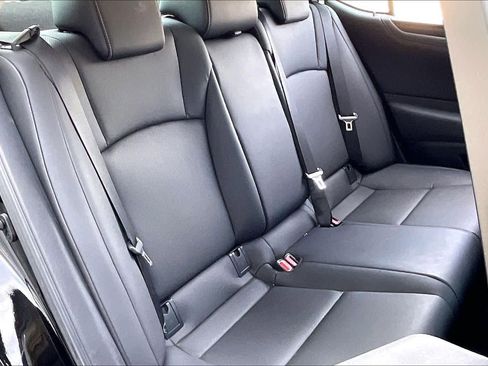 Used 2023 Lexus ES 350 w/ Premium Package image 17