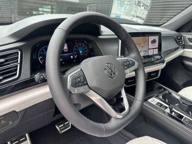 New 2025 Volkswagen Atlas Cross Sport SEL Premium R-Line AWD/4WD image 16