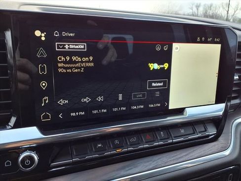 Used 2025 GMC Sierra 1500 SLT image 62