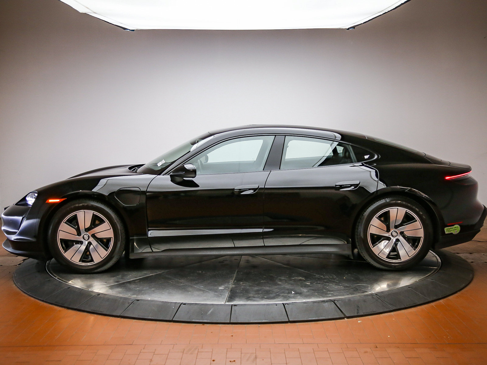 Certified 2023 Porsche Taycan RWD image 2