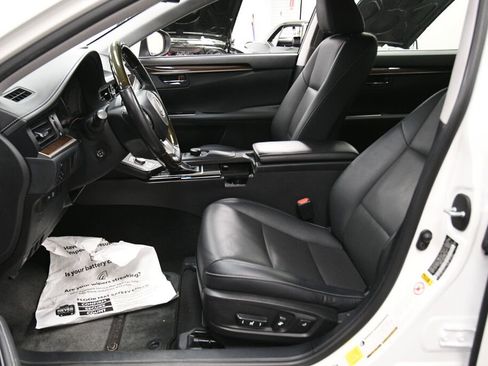 Used 2016 Lexus ES 350 image 9