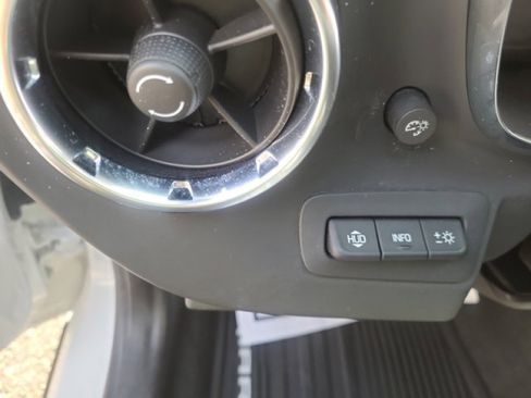 Used 2023 Chevrolet Camaro LT image 27