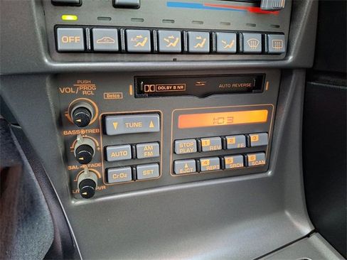 Used 1991 Chevrolet Corvette Coupe image 19