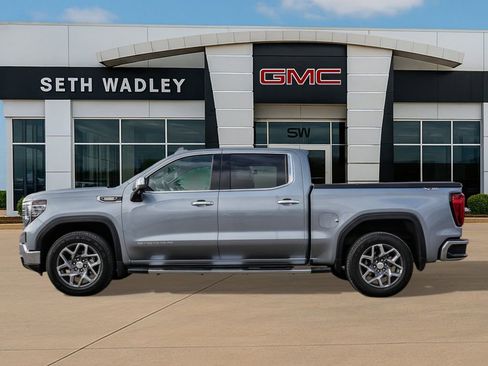 Used 2023 GMC Sierra 1500 SLT w/ SLT Premium Package image 4