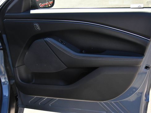 Used 2024 Ford Mustang Mach-E Select RWD image 46