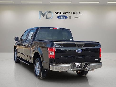 Certified 2018 Ford F150 XLT image 4