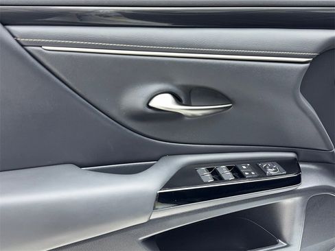 Used 2022 Lexus ES 350 image 37