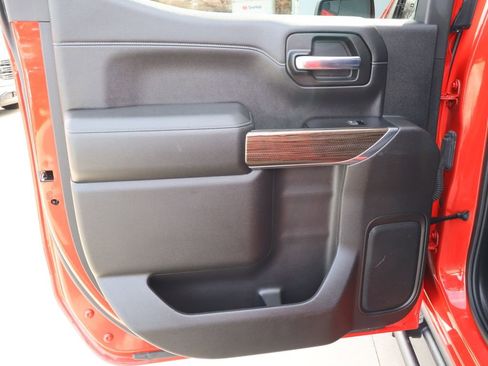 Used 2020 Chevrolet Silverado 1500 LT Trail Boss image 26