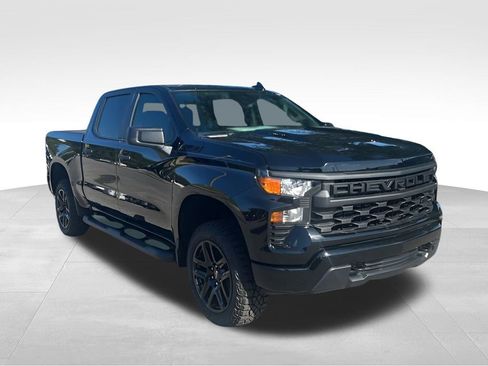 New 2026 Chevrolet Silverado 1500 Custom Trail Boss w/ Midnight Edition AWD/4WD image 8