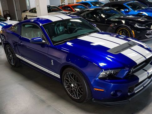 Used 2014 Ford Mustang Shelby GT500 w/ Equipment Group 821A RWD image 36