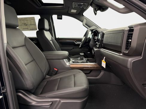 New 2026 Chevrolet Silverado 1500 LT Trail Boss w/ LT Trail Boss Premium Package AWD/4WD image 12