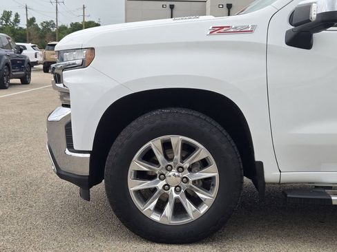 Used 2020 Chevrolet Silverado 1500 LTZ w/ LTZ Premium Package image 6