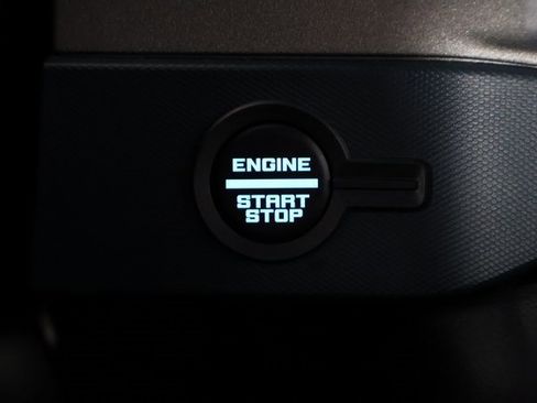 Used 2024 Ford Bronco Outer Banks image 32