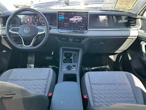 Certified 2026 Volkswagen Tiguan S FWD image 8