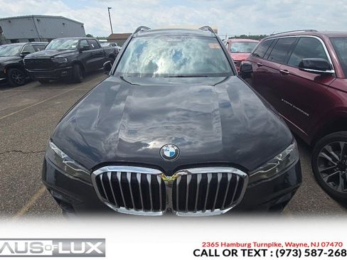 Used 2019 BMW X7 xDrive50i AWD/4WD image 2
