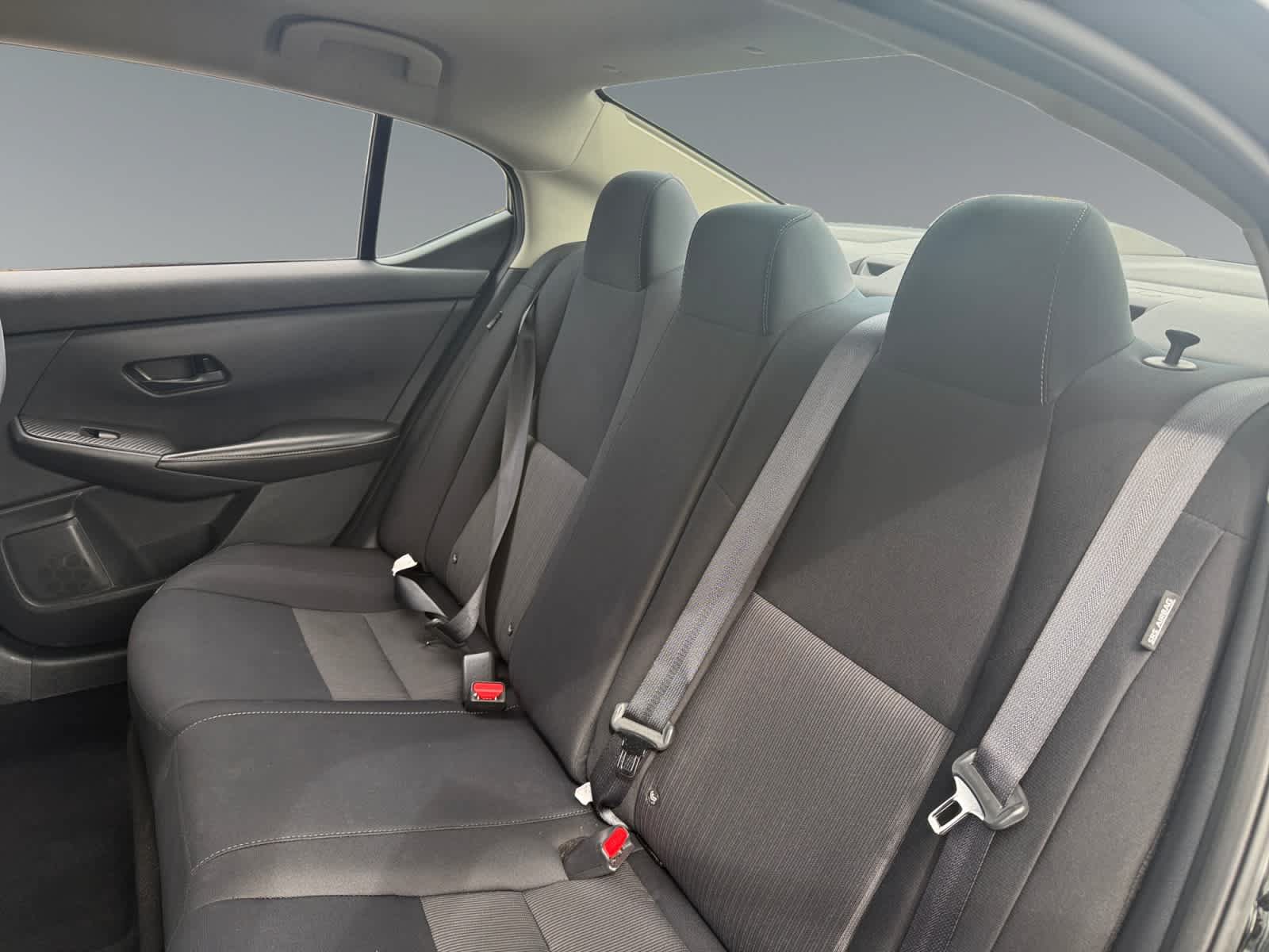 Used 2024 Nissan Sentra SV FWD image 13
