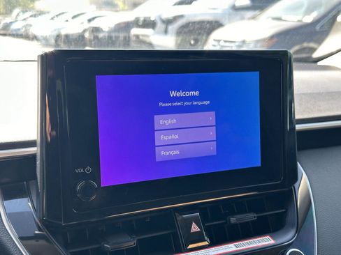 Used 2025 Toyota Corolla LE image 11