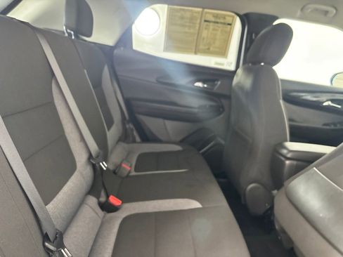 Used 2025 Chevrolet TrailBlazer LT AWD/4WD image 19