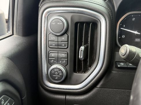 Used 2020 GMC Sierra 2500 Denali w/ Denali Ultimate Package image 19