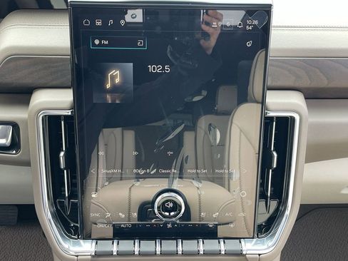 New 2026 GMC Yukon XL Denali w/ Denali Reserve Package image 13