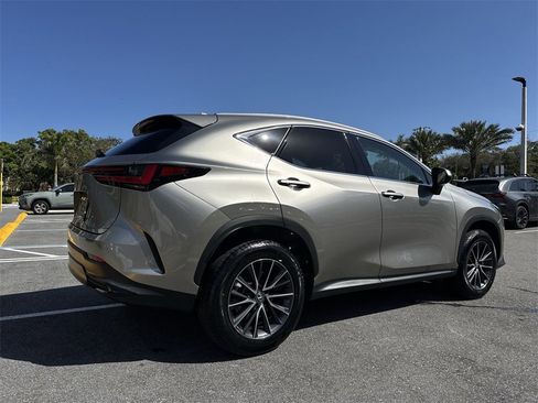 Used 2024 Lexus NX 250 FWD w/ Towing Package (2000 Lbs) image 25
