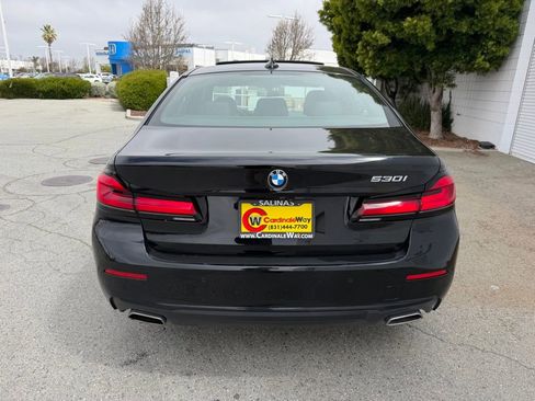 Used 2023 BMW 530i w/ Convenience Package RWD image 5