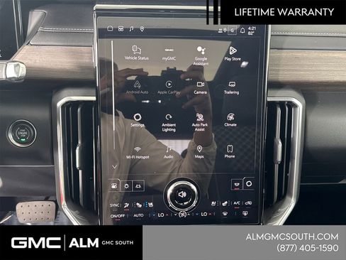 New 2026 GMC Acadia Denali w/ Super Cruise Package image 32