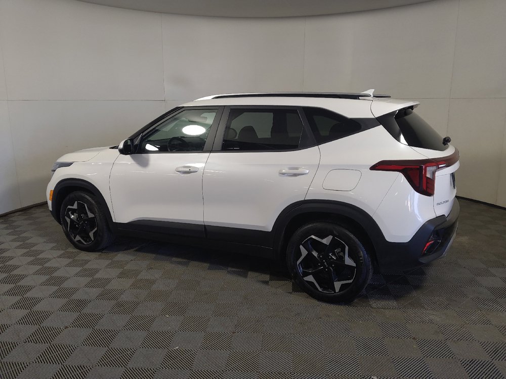 Used 2025 Kia Seltos S FWD image 5