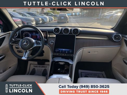 Used 2024 Mercedes-Benz GLC 300 4MATIC image 12