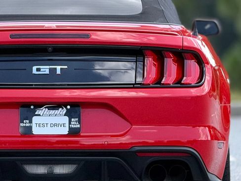 Used 2022 Ford Mustang GT Premium RWD image 17