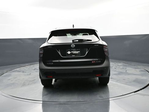 New 2025 Nissan Kicks SR AWD/4WD image 6