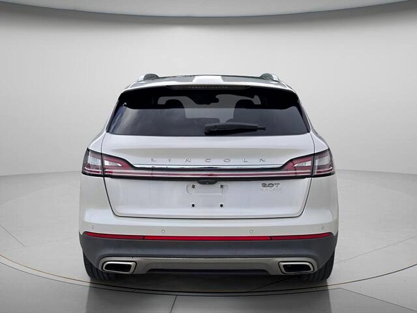 Used 2019 Lincoln Nautilus Reserve FWD image 6