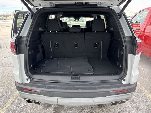 New 2025 GMC Acadia Elevation w/ LPO, Floor Liner Package image 19