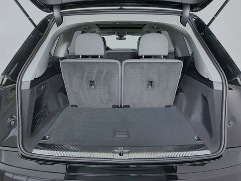 Used 2025 Audi Q7 3.0T Premium Plus w/ Premium Plus Package AWD/4WD image 29