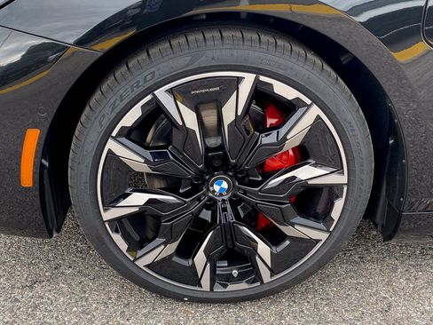 New 2027 BMW 550e xDrive AWD/4WD image 8