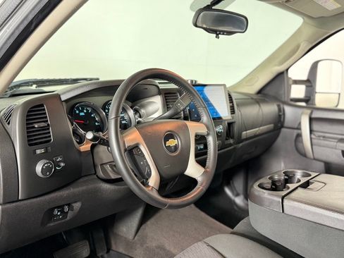 Used 2013 Chevrolet Silverado 2500 LT AWD/4WD image 18